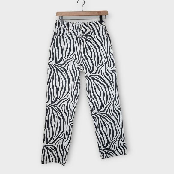 Zara High Rise Straight Leg Zebra Print Denim Jeans Black White Size 4 - Picture 2 of 5